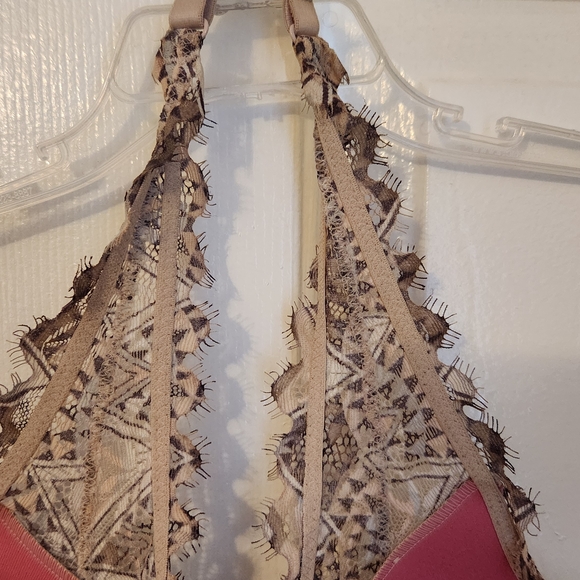 PINK Victoria's Secret Geometric Lace Bralette - Brown and Cream - Picture 6 of 11